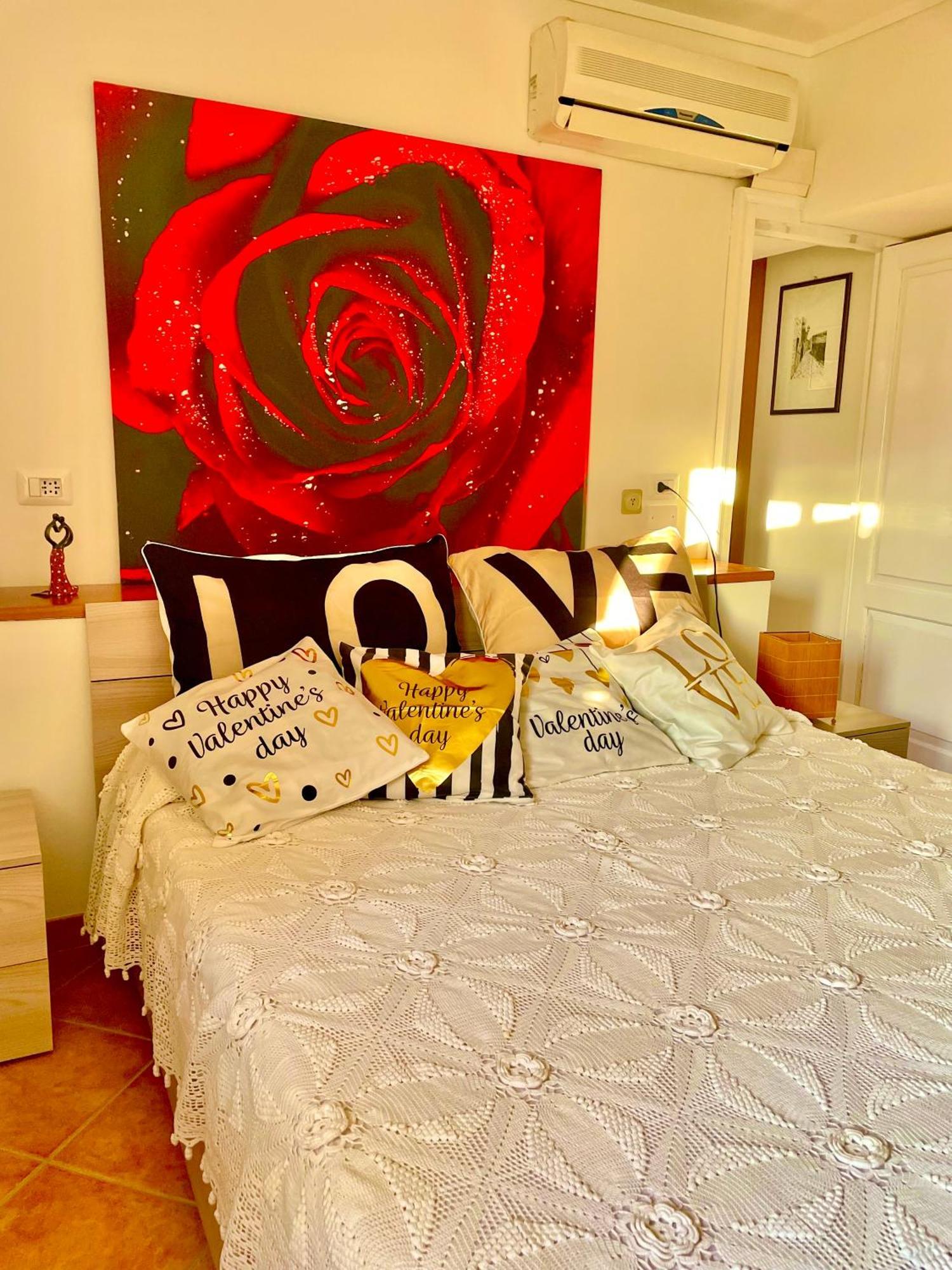 Hotel Linden House Etna Aci SantʼAntonio Esterno foto